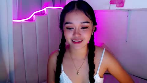 roxxy_blossom online show from January 15, 5:13 am