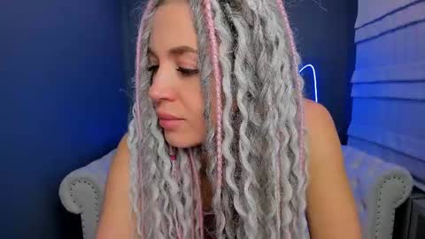 Roxy online show from February 14, 1:23 am