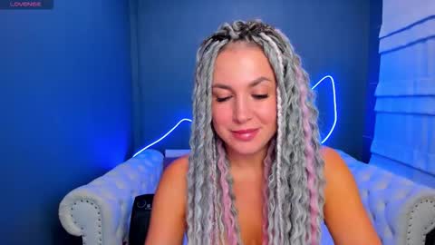 Roxy online show from March 18, 1:54 am