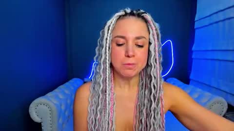 Roxy online show from November 11, 1:56 am