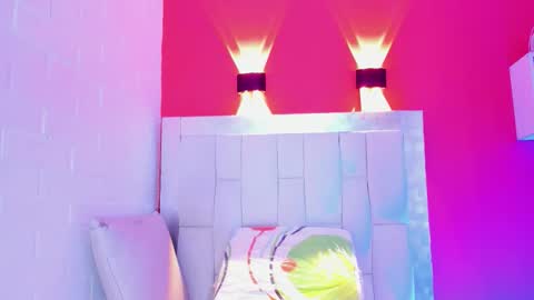 roxy_sexy69 online show from March 27, 8:26 am