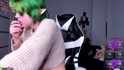 Roxy GMT2 Mon 10 AM - 4 PMTue 10 AM - 4 PM Wed 10 AM - 4 PM Sat 10 AM - 4 PM Sun 10 AM - 4 PM. online show from April 9, 6:19 am