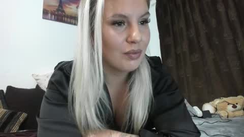 rrroxbabe online show from November 11, 11:57 pm