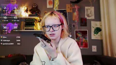 Rubi online show from December 15, 10:04 pm