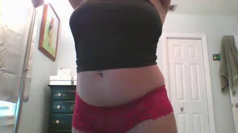 ruby7119 online show from April 8, 11:07 pm