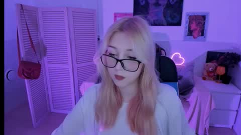 rubyybennett online show from September 27, 7:15 am