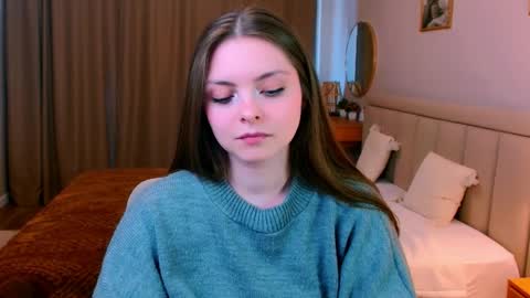 RutaYoung online show from April 10, 2:56 pm