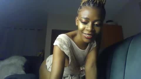 Snapshot of s_weetally chatting on October 22, 4:23 pm Ally online show from October 22, 4:23 pm