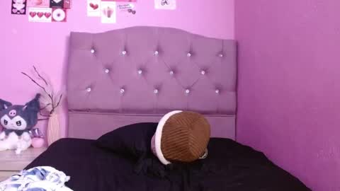 sabrinapaulson online show from May 29, 2:09 am