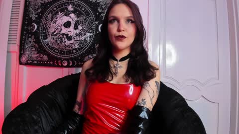 Snapshot of sadie_manson chatting on January 29, 12:24 pm SADIE online show from January 29, 12:24 pm