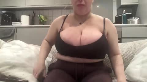 sahsa_kanra online show from November 29, 10:47 pm