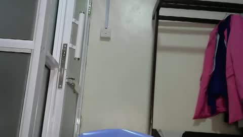 sally_beauty2023 online show from February 18, 8:49 am