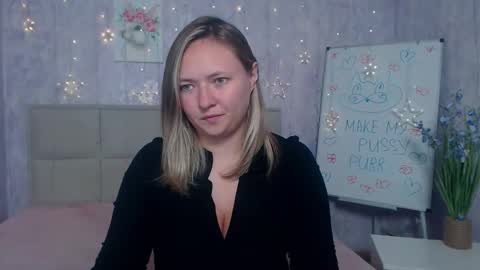 Snapshot of sallyverda chatting on October 7, 6:34 pm Sally online show from October 7, 6:34 pm