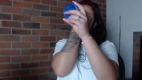   online show from March 4, 9:32 pm