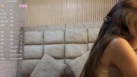 salome_cruxx online show from October 9, 11:36 am