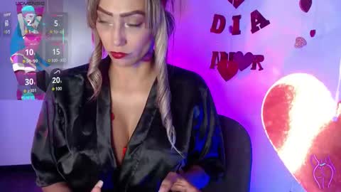 Snapshot of salome_drasin chatting on February 14, 5:51 am salome_drasin online show from February 14, 5:51 am