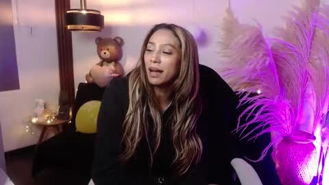 Snapshot of salome_drasin chatting on October 6, 5:13 am salome_drasin online show from October 6, 5:13 am