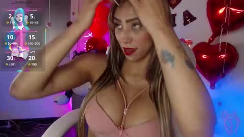 Snapshot of salome_drasin chatting on February 17, 9:13 am salome_drasin online show from February 17, 9:13 am