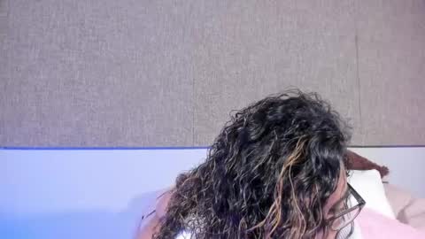 Salome Ferreira online show from October 25, 5:42 pm