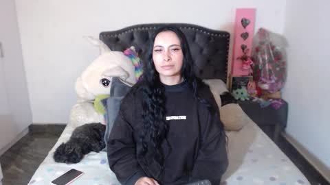 yenny online show from January 8, 3:32 am