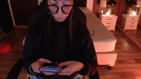 SAM MANSON online show from February 2, 11:53 am