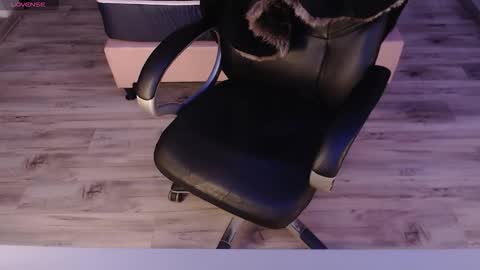 SAM MANSON online show from January 16, 12:23 pm