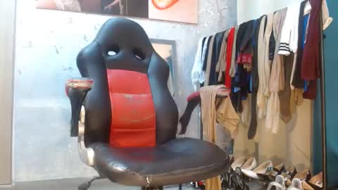 samanta online show from March 31, 11:43 am