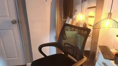 SAMANTHA online show from April 14, 3:39 am