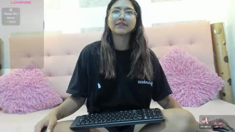    online show from October 4, 11:49 am