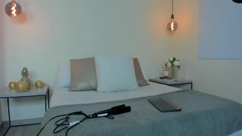 Snapshot of samantha_hotly chatting on September 12, 6:48 pm Samantha online show from September 12, 6:48 pm