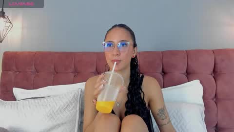 Samantha online show from December 20, 4:27 am