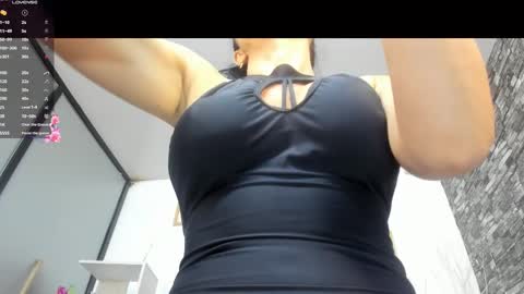 Snapshot of samantha_milfs chatting on October 4, 11:16 am samantha_milfs online show from October 4, 11:16 am