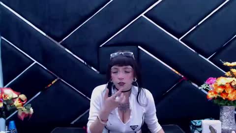 Samantha Smitth online show from December 11, 3:13 am