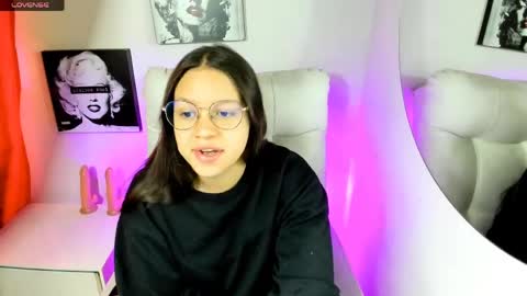 Samantha online show from April 6, 3:02 pm