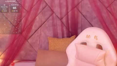 Snapshot of samara_alabi chatting on October 6, 12:22 pm Samara Benazir Alabi online show from October 6, 12:22 pm