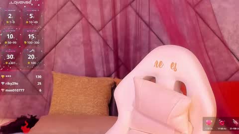 Snapshot of samara_alabi chatting on September 20, 1:42 pm Samara Benazir Alabi online show from September 20, 1:42 pm