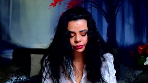     online show from April 10, 8:26 pm