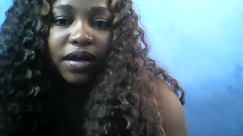 samirah_69 online show from June 15, 10:04 am