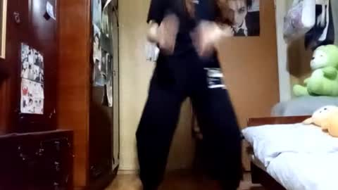 Mira online show from October 15, 4:31 pm