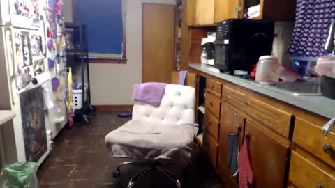 SammieJean online show from November 17, 1:34 pm