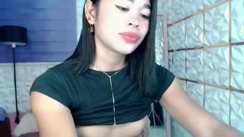 sampagita_small_tits online show from January 7, 12:30 pm
