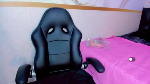 Sammy online show from April 16, 8:08 pm