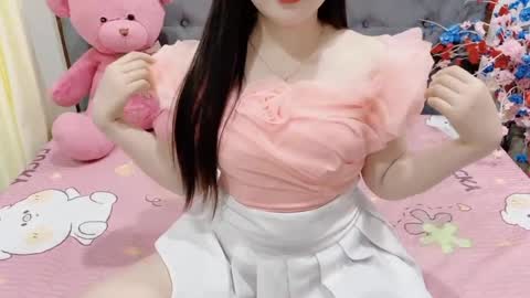 sanami_sian_ online show from April 5, 1:37 am