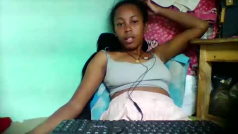 sandra1253099 online show from October 2, 6:02 pm