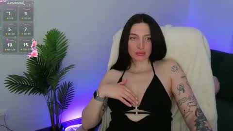 sandra nyx online show from April 15, 1:55 pm