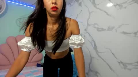 sandra  online show from March 20, 3:00 am