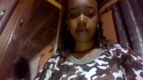 sandriana26 online show from March 30, 4:56 am