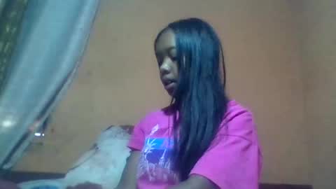 sandriana26 online show from April 10, 7:36 am