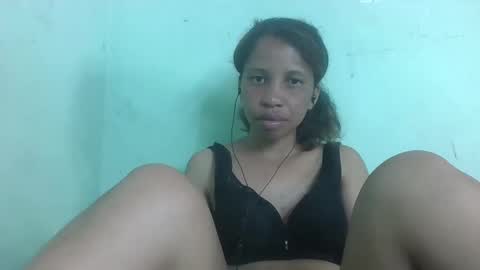 sandrinah788632 online show from April 11, 7:45 am