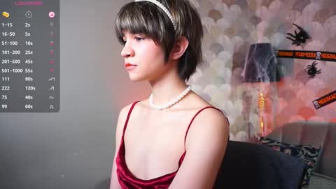 Viola  online show from November 1, 8:46 pm